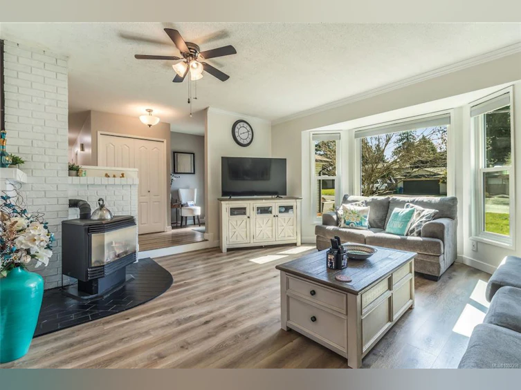 4505 Woodwinds Crescent, Nanaimo, BC, V9T 4R3 - 2