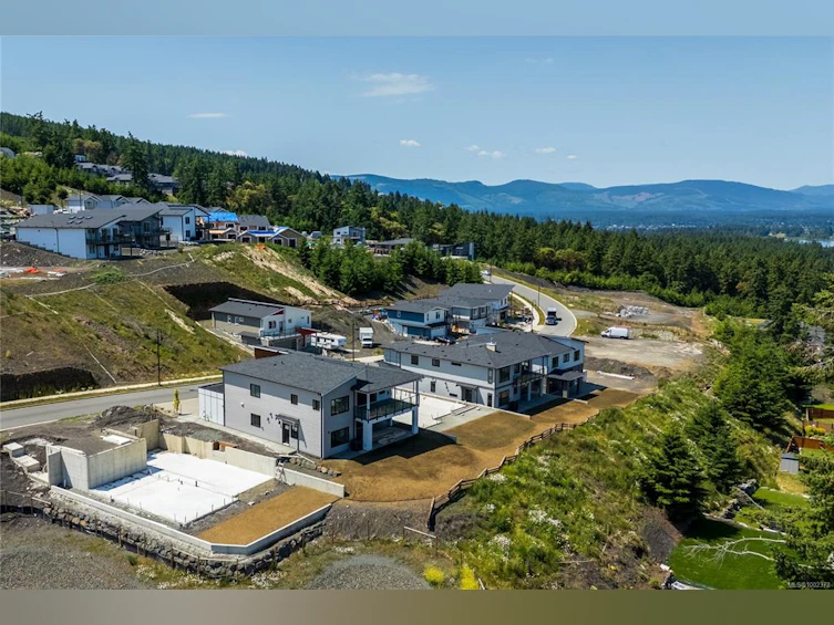 3330 Woodrush Drive, Duncan, BC, V1L 0M5 - 65