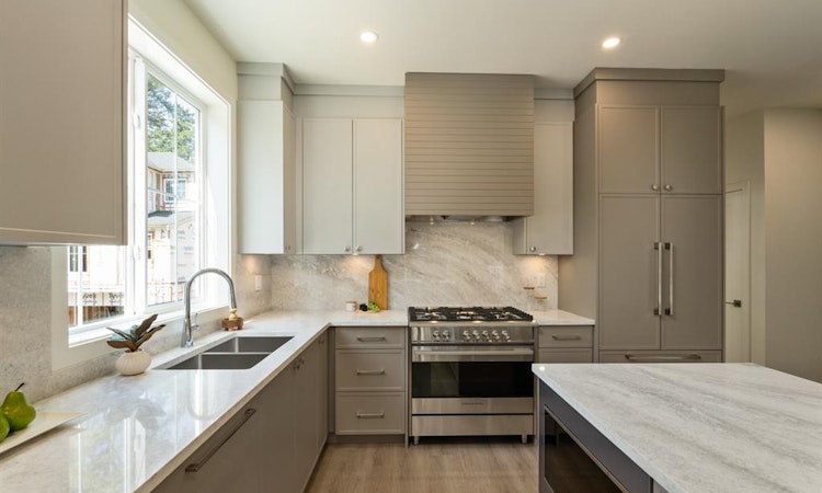 17-2770 Vantilburg Crescent