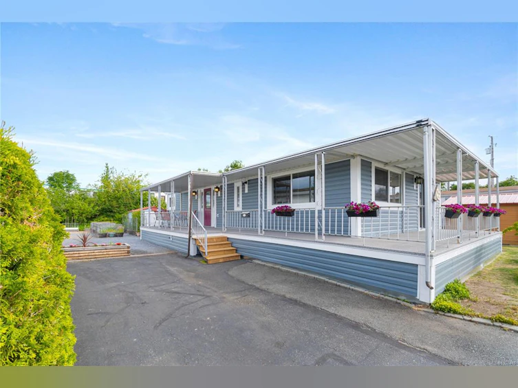 63-6325 Metral Drive, Nanaimo, BC, V9T 6P9 - 2
