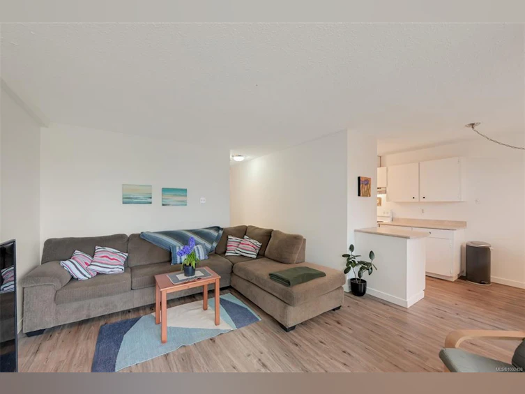 410-1745 Leighton Road, Victoria, BC, V8R 6R6 - 4