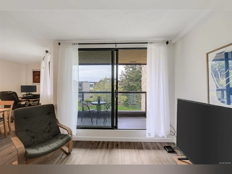 410-1745 Leighton Road, Victoria, BC, V8R 6R6 - 8
