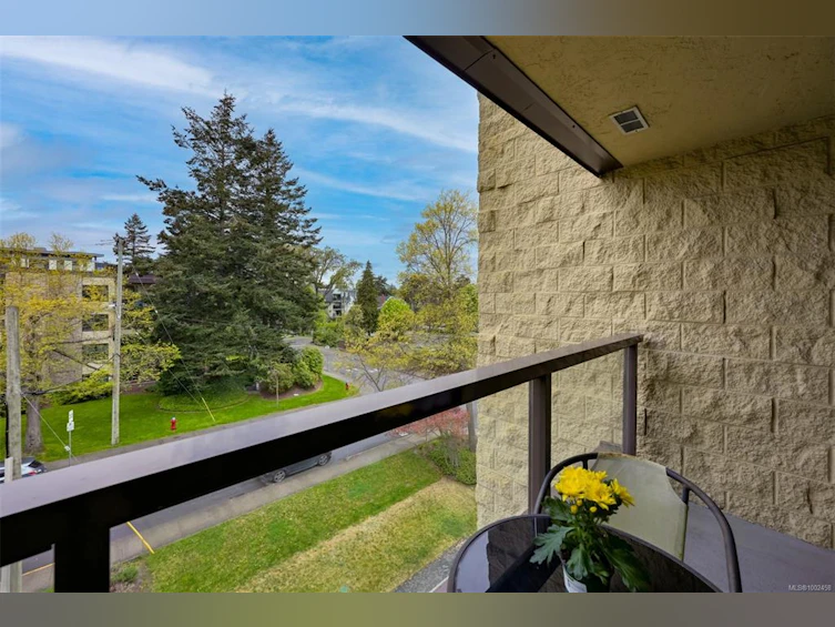 410-1745 Leighton Road, Victoria, BC, V8R 6R6 - 11