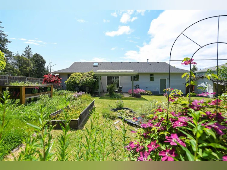 1400 Dogwood Avenue, Comox, BC, V9M 2Z5 - 51