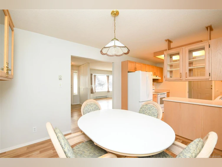 1400 Dogwood Avenue, Comox, BC, V9M 2Z5 - 19