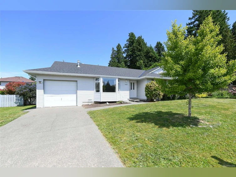 1400 Dogwood Avenue, Comox, BC, V9M 2Z5 - 38