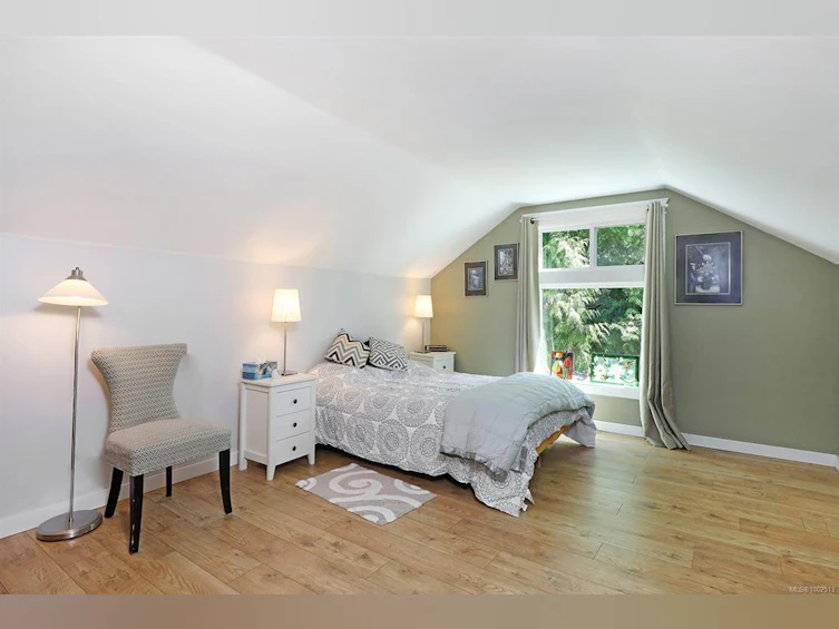 2470 Sackville Road, Black Creek, BC, V0R 2M0 - 9