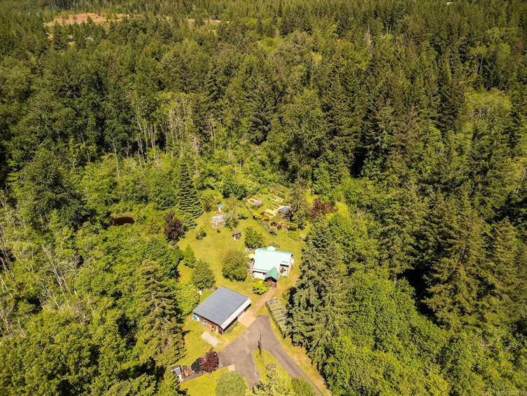 2470 Sackville Road, Black Creek, BC, V0R 2M0 - 15