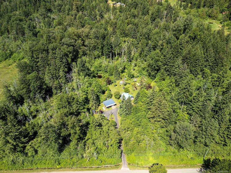 2470 Sackville Road, Black Creek, BC, V0R 2M0 - 70