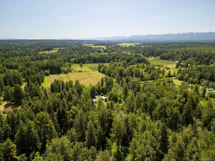 2470 Sackville Road, Black Creek, BC, V0R 2M0 - 12