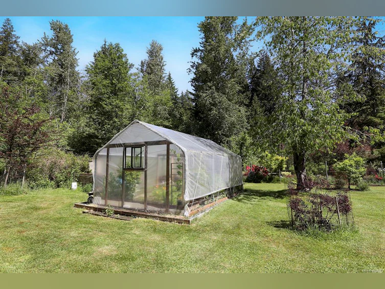 2470 Sackville Road, Black Creek, BC, V0R 2M0 - 48