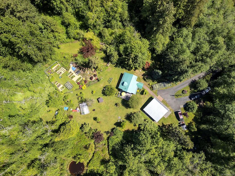 2470 Sackville Road, Black Creek, BC, V0R 2M0 - 69