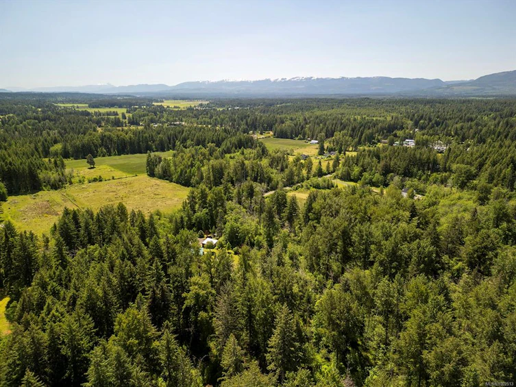 2470 Sackville Road, Black Creek, BC, V0R 2M0 - 74