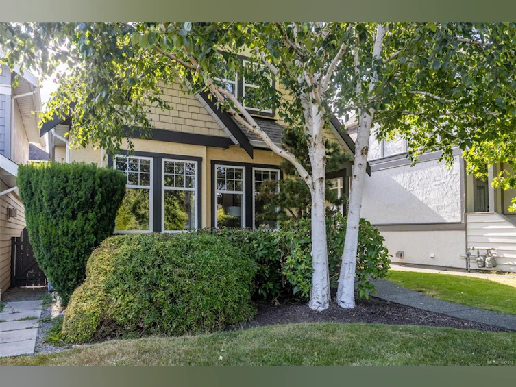 9864 Seventh Street, Sidney, BC, V8L 2V7 - 24