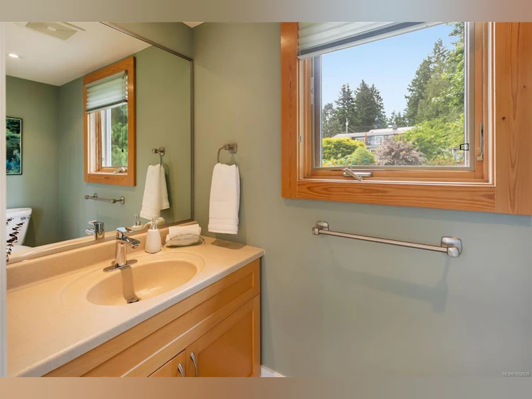 1545 Madrona Drive, Nanoose, BC, V9P 9C9 - 34