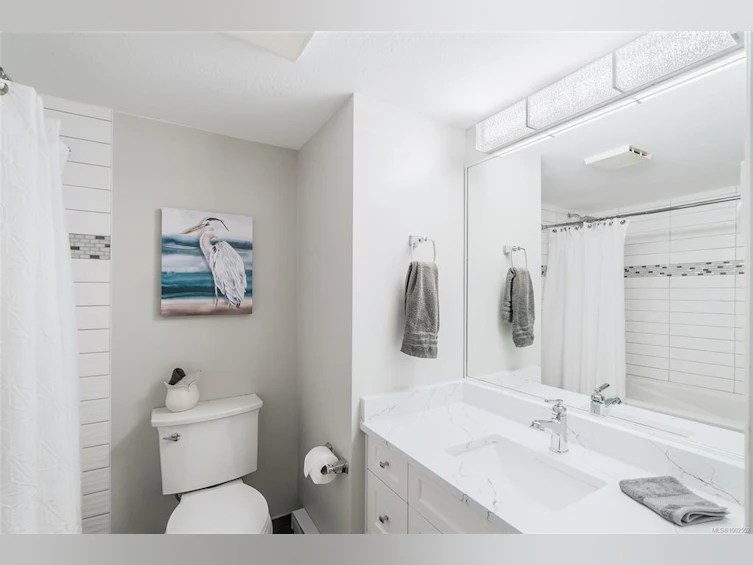 18-310 N Pym Street, Parksville, BC, V9P 2P4 - 28