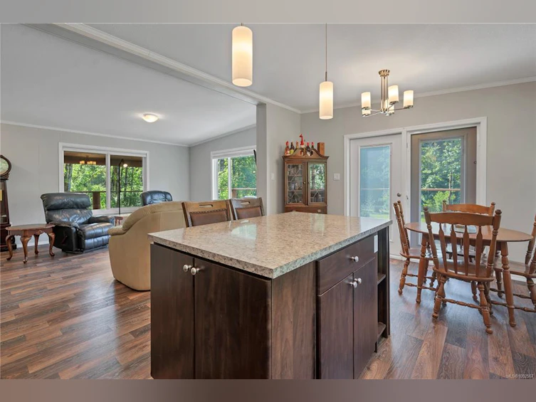 3785 Woodhus Road, Campbell River, BC, V9H 1B3 - 12