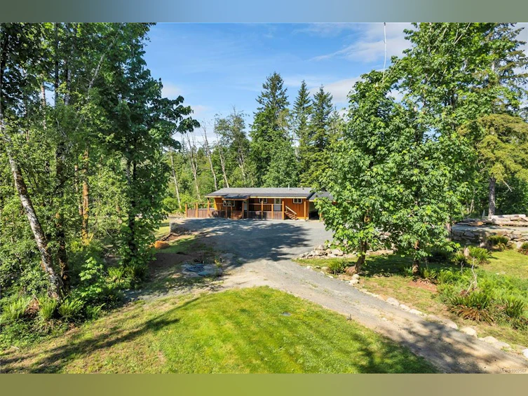 3785 Woodhus Road, Campbell River, BC, V9H 1B3 - 2