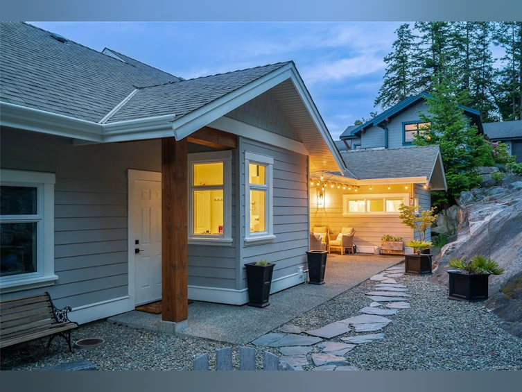 2251 Bonnington Drive, Fairwinds, BC, V9P 9L9 - 46