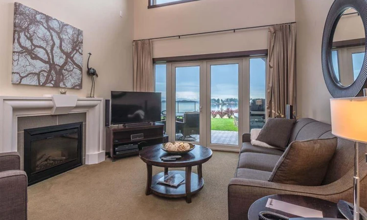 1113 SA-1-1175 Resort Drive