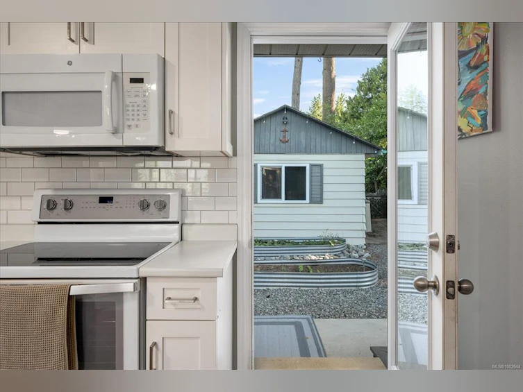 3628 Wellesley Avenue, Nanaimo, BC, V9T 2B2 - 13