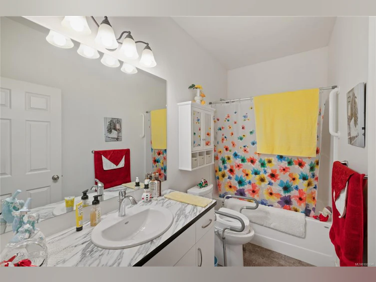 5180 E Gainsberg Road, Bowser/Deep Bay, BC, V0R 1G0 - 29