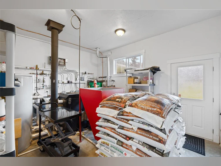 5180 E Gainsberg Road, Bowser/Deep Bay, BC, V0R 1G0 - 34
