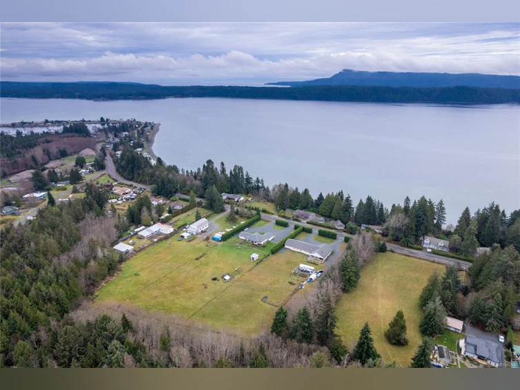 5180 E Gainsberg Road, Bowser/Deep Bay, BC, V0R 1G0 - 53