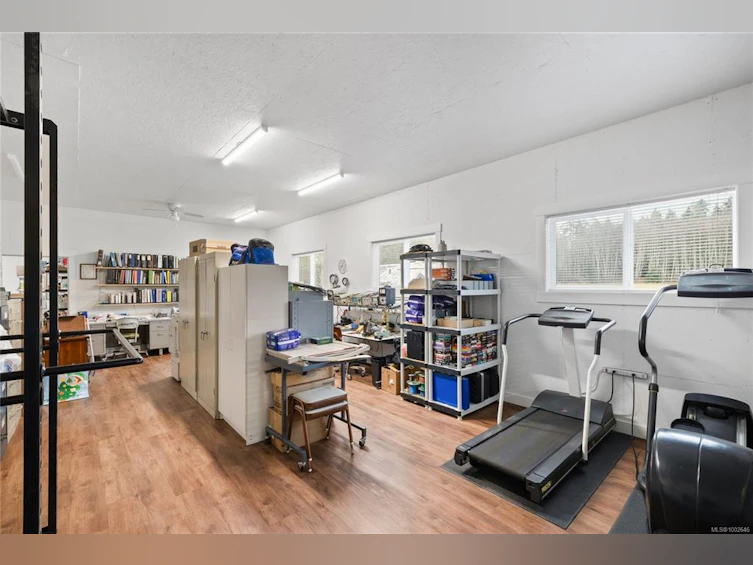 5180 E Gainsberg Road, Bowser/Deep Bay, BC, V0R 1G0 - 13