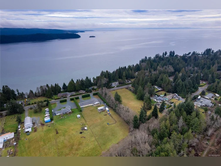 5180 E Gainsberg Road, Bowser/Deep Bay, BC, V0R 1G0 - 51