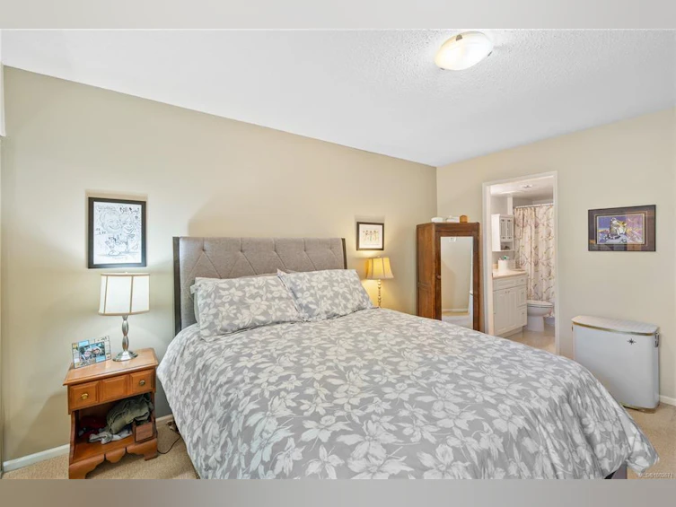 105-1050 Park Boulevard, Victoria, BC, V8V 2T4 - 19