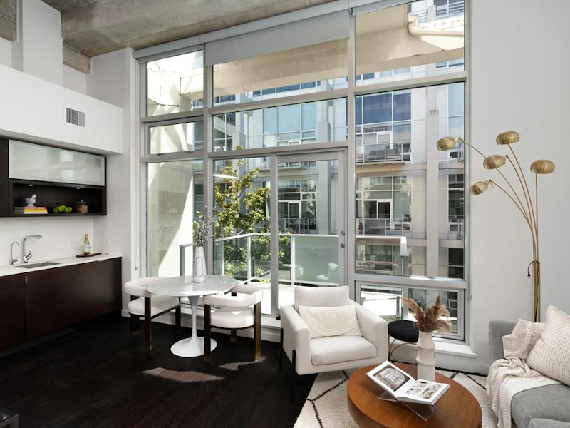 317 - 770 Fisgard Street, Victoria BC V8W 0B8