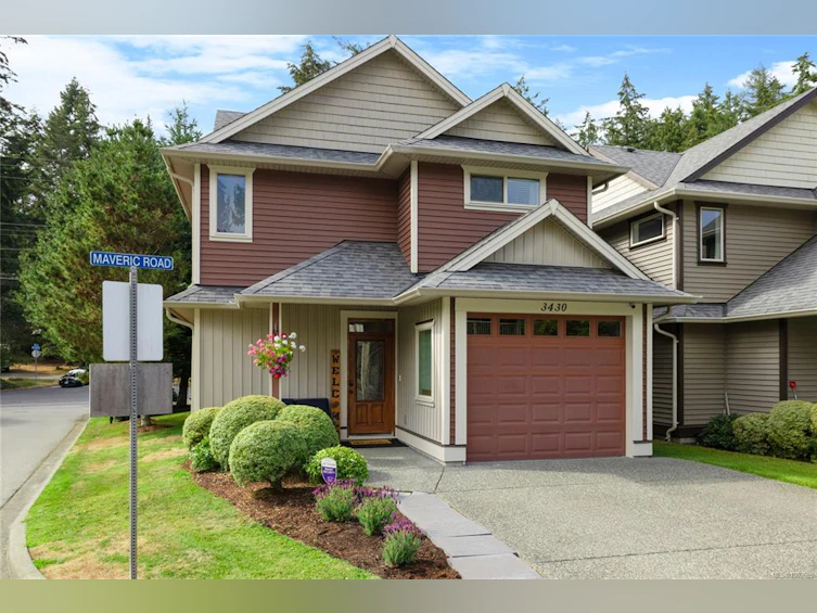 3430 Maveric Road, Nanaimo, BC, V9T 0C7 - 2
