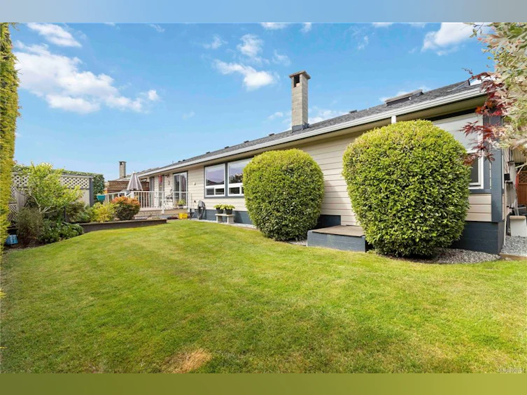 16-2558 Ferguson Road, Central Saanich, BC, V8M 1V7 - 31