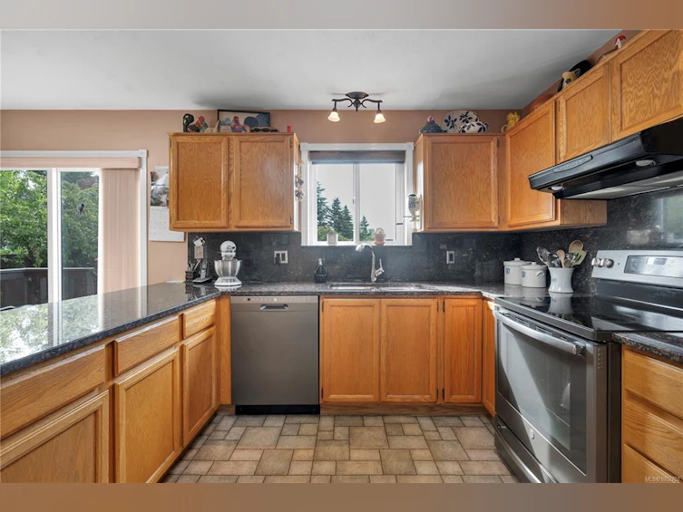 679 Eland Drive, Campbell River, BC, V9W 7B1 - 6