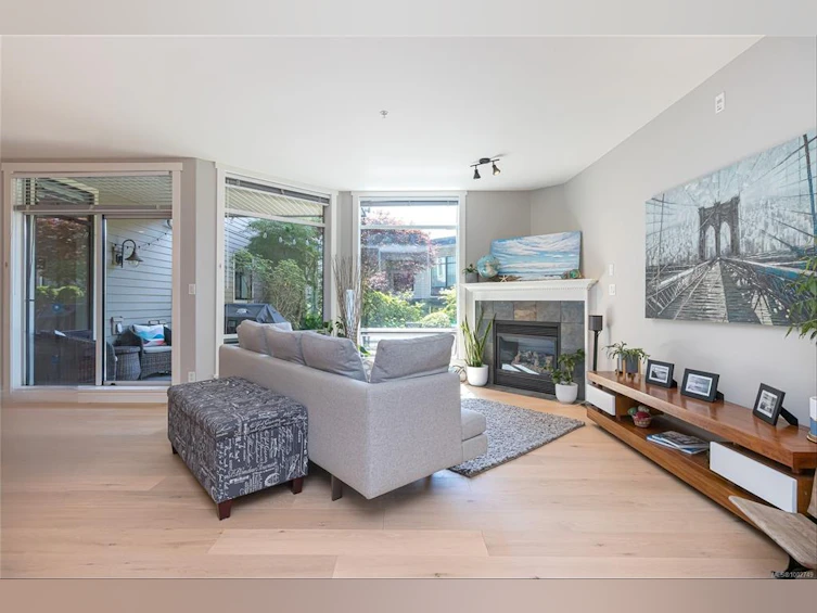 109-330 Waterfront Crescent, Victoria, BC, V8T 5K3 - 6