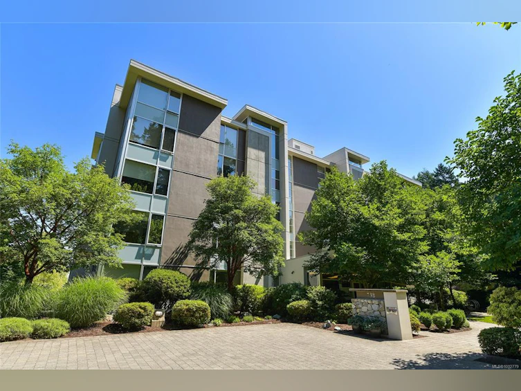 503-738 Sayward Hill Terrace, Saanich, BC, V8Y 3K1 - 46