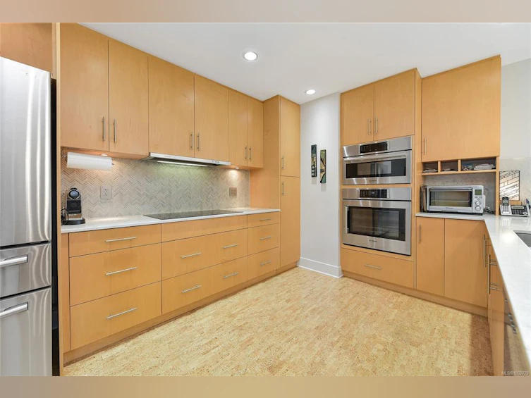 503-738 Sayward Hill Terrace, Saanich, BC, V8Y 3K1 - 18
