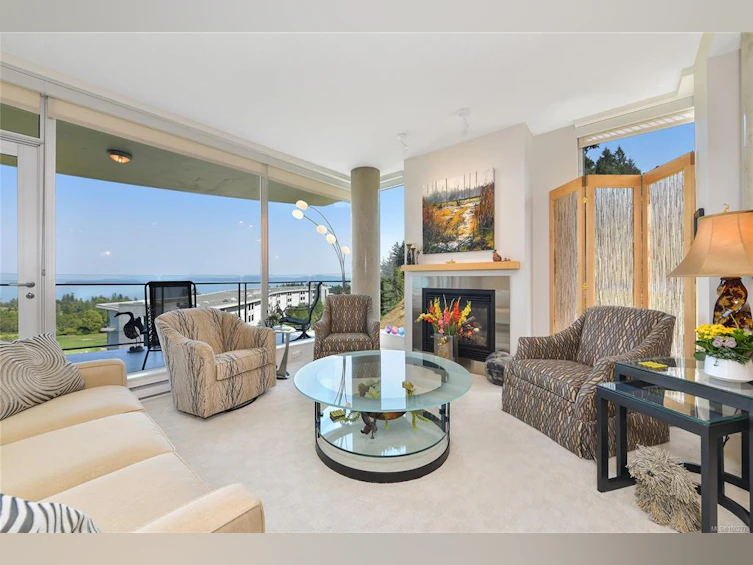 503-738 Sayward Hill Terrace, Saanich, BC, V8Y 3K1 - 4