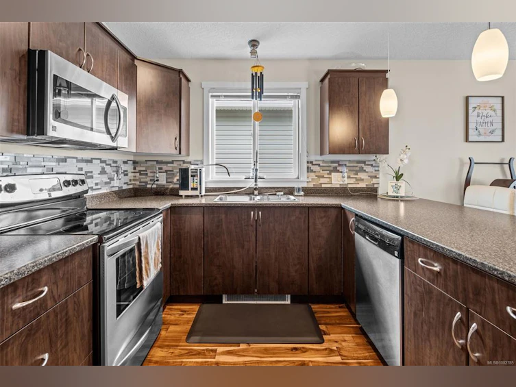 6-2740 Stautw Road, Central Saanich, BC, V8M 0A8 - 5