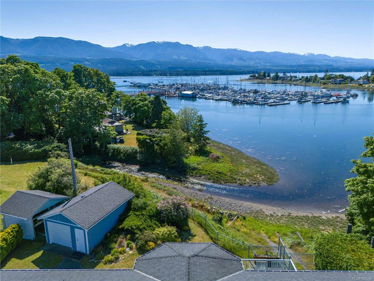 5384 Deep Bay Drive, Bowser/Deep Bay, BC, V0R 1G0 - 9