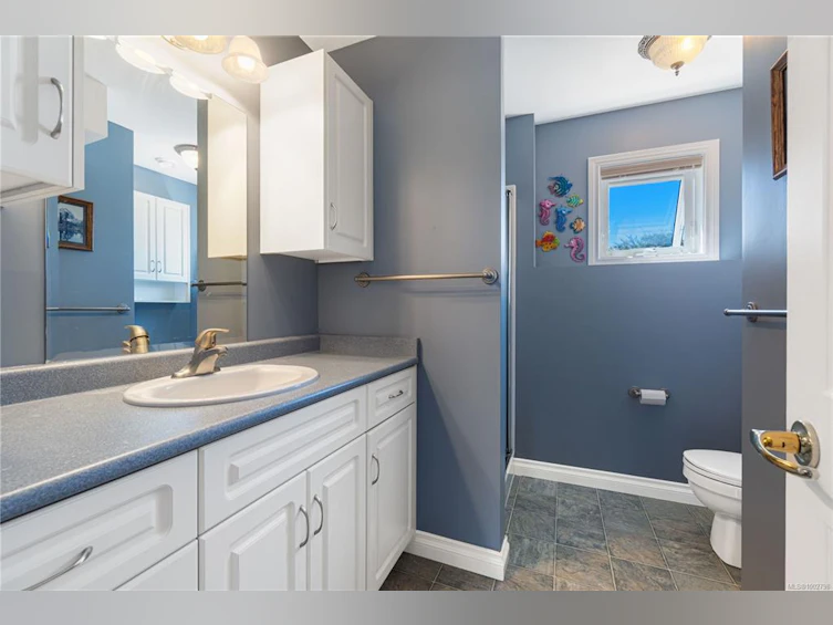 5384 Deep Bay Drive, Bowser/Deep Bay, BC, V0R 1G0 - 8