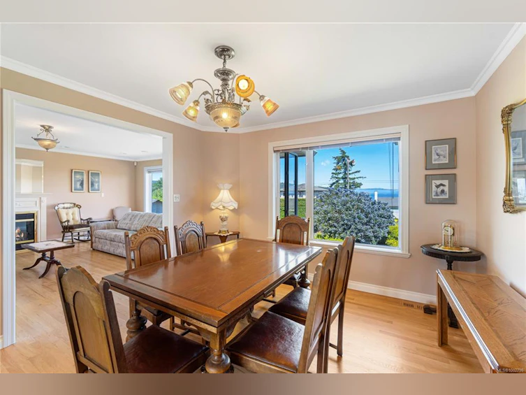5384 Deep Bay Drive, Bowser/Deep Bay, BC, V0R 1G0 - 10