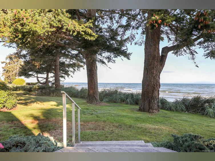 1389 Mallard Road, French Creek, BC, V9P 2A3 - 38