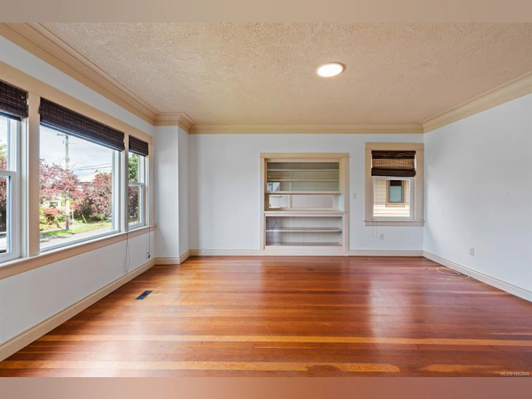 3027 Fifth Street, Victoria, BC, V8T 4B6 - 11