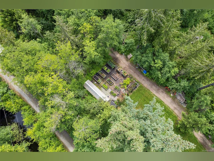 1186 Chatsworth Road, Hilliers, BC, V9K 1V6 - 52