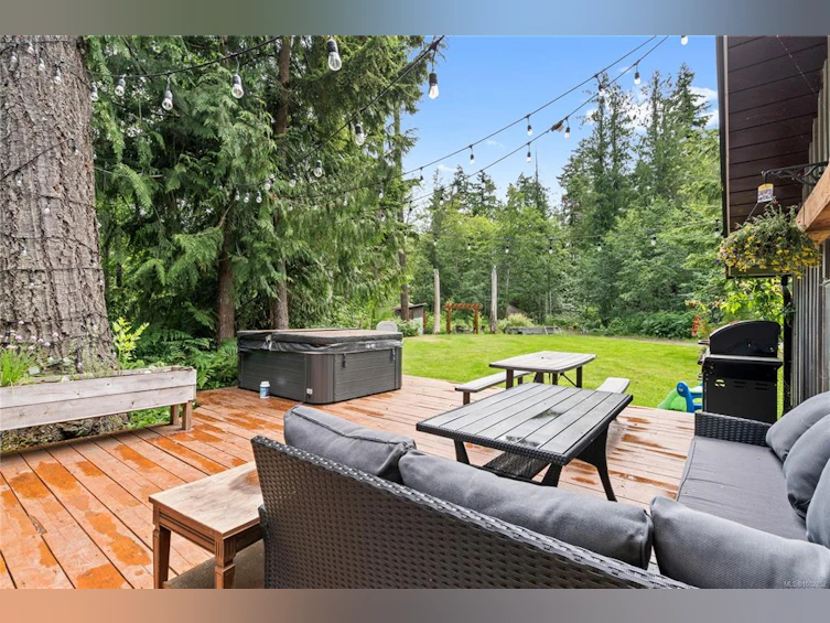 1186 Chatsworth Road, Hilliers, BC, V9K 1V6 - 11