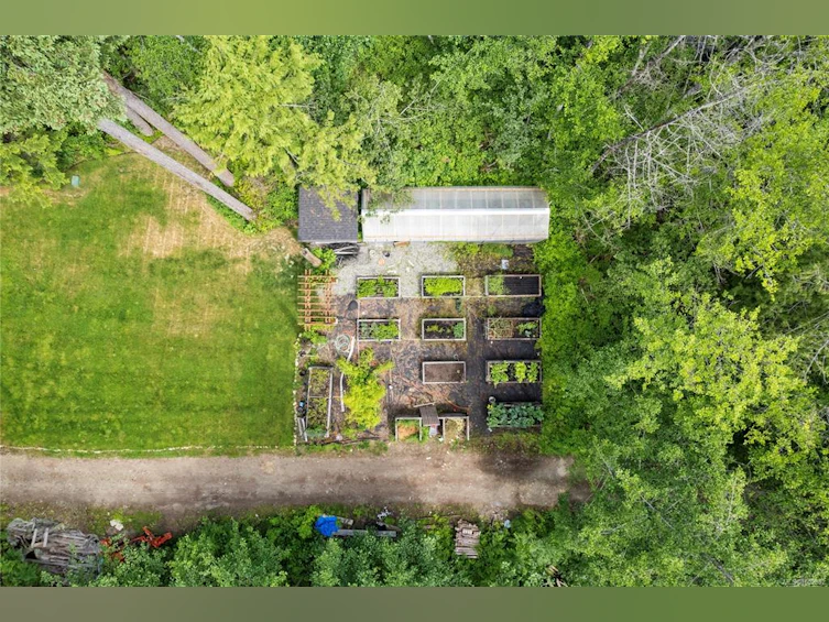 1186 Chatsworth Road, Hilliers, BC, V9K 1V6 - 20