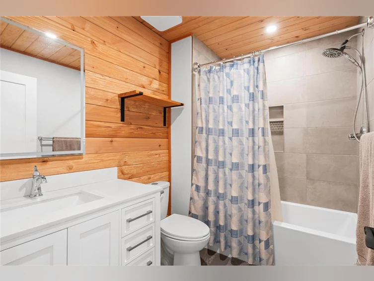 1186 Chatsworth Road, Hilliers, BC, V9K 1V6 - 10