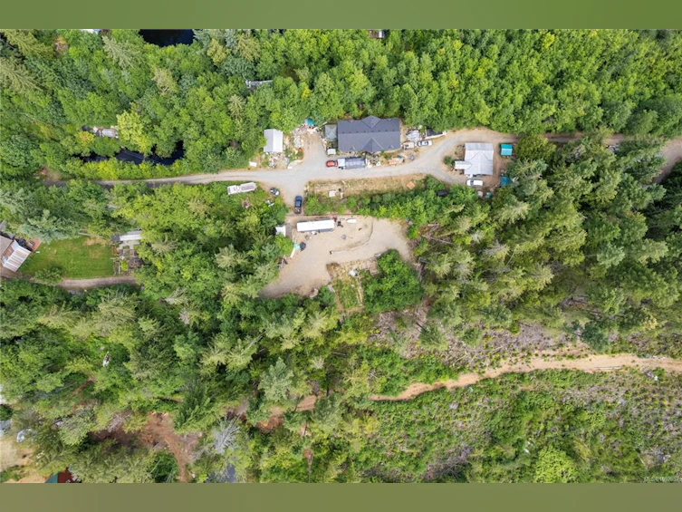 1186 Chatsworth Road, Hilliers, BC, V9K 1V6 - 42